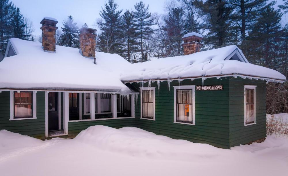 Three-Bedroom Cottage interior